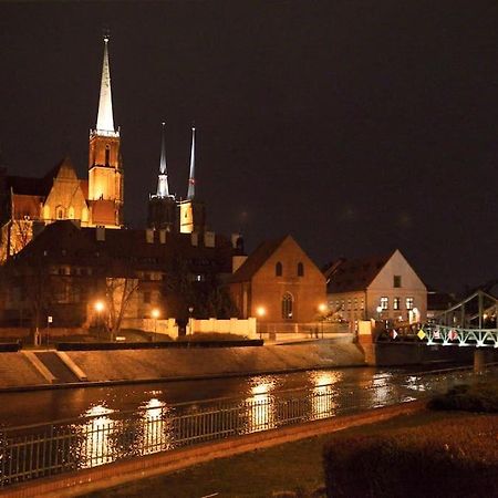Natural Apartment In The City Center - Old Town Wroclaw Exterior photo